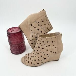 Michael Michael Kors‎ Uma Wedge Size 6.5